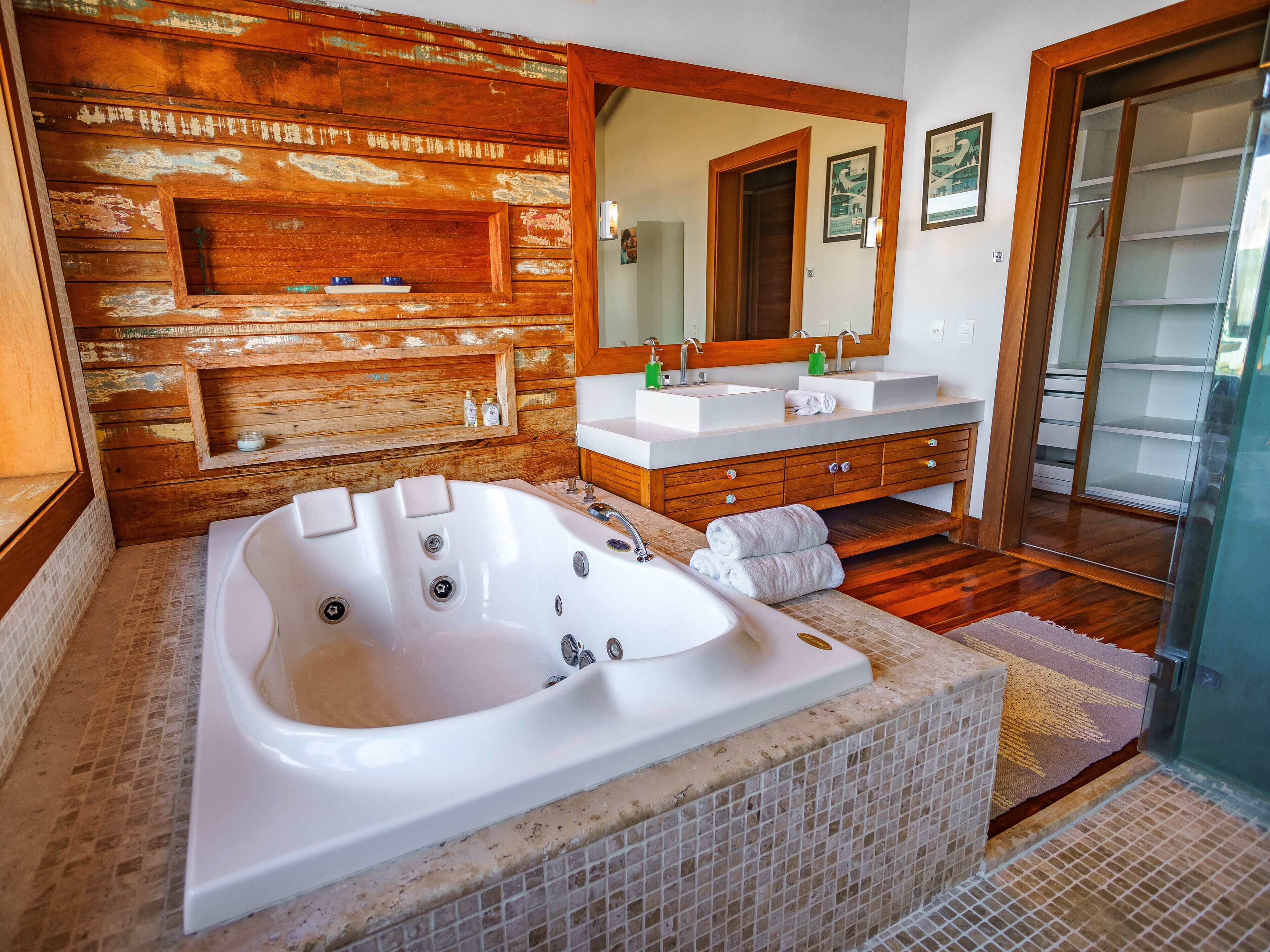 Villa In A Class Of Its Own In Búzios.  Spectacular Sunset Views