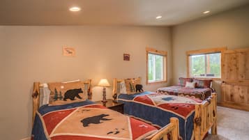 5 bedrooms, iron/ironing board, travel cot, WiFi