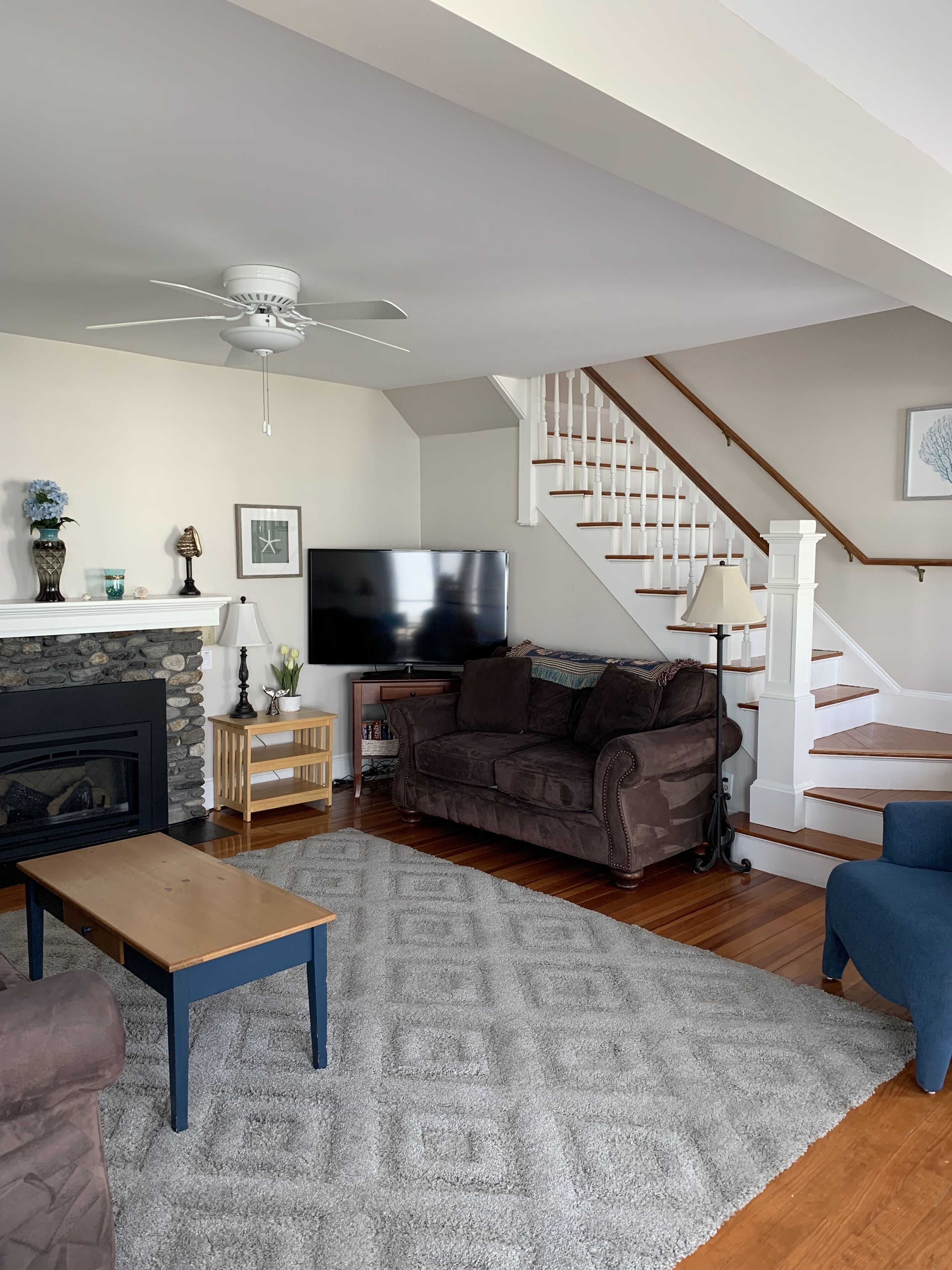 Beautiful Ocean Views & Dog Friendly! Available for Winter Rental.