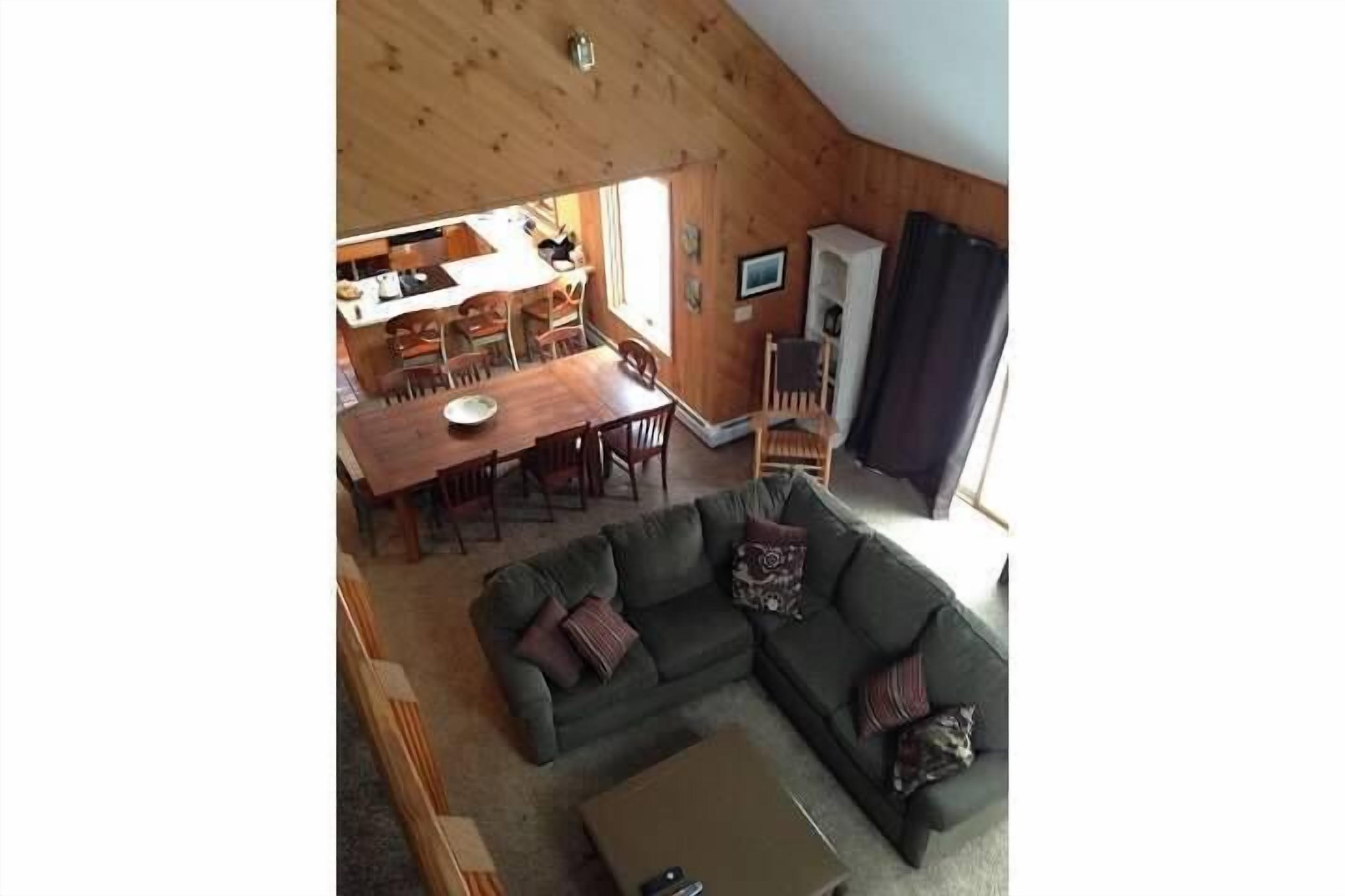 Wonderful Stratton Mtn Home - 3 miles to Base Lodge!