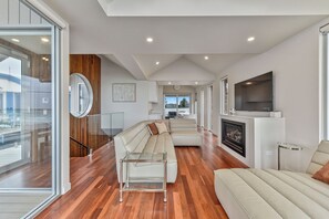 Premium House | Living area