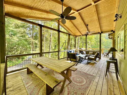 Hosting a retreat, family reunion, girls or couples weekend or special occasion?