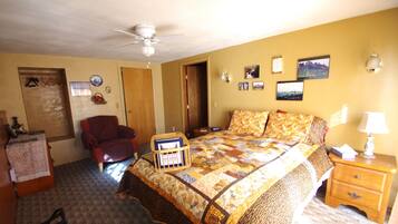 7 bedrooms, iron/ironing board, free WiFi, bed sheets