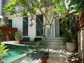 Outdoor pool, a heated pool