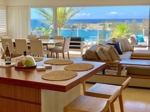 Beachousesix Terrigal / Heated Pool & Best location