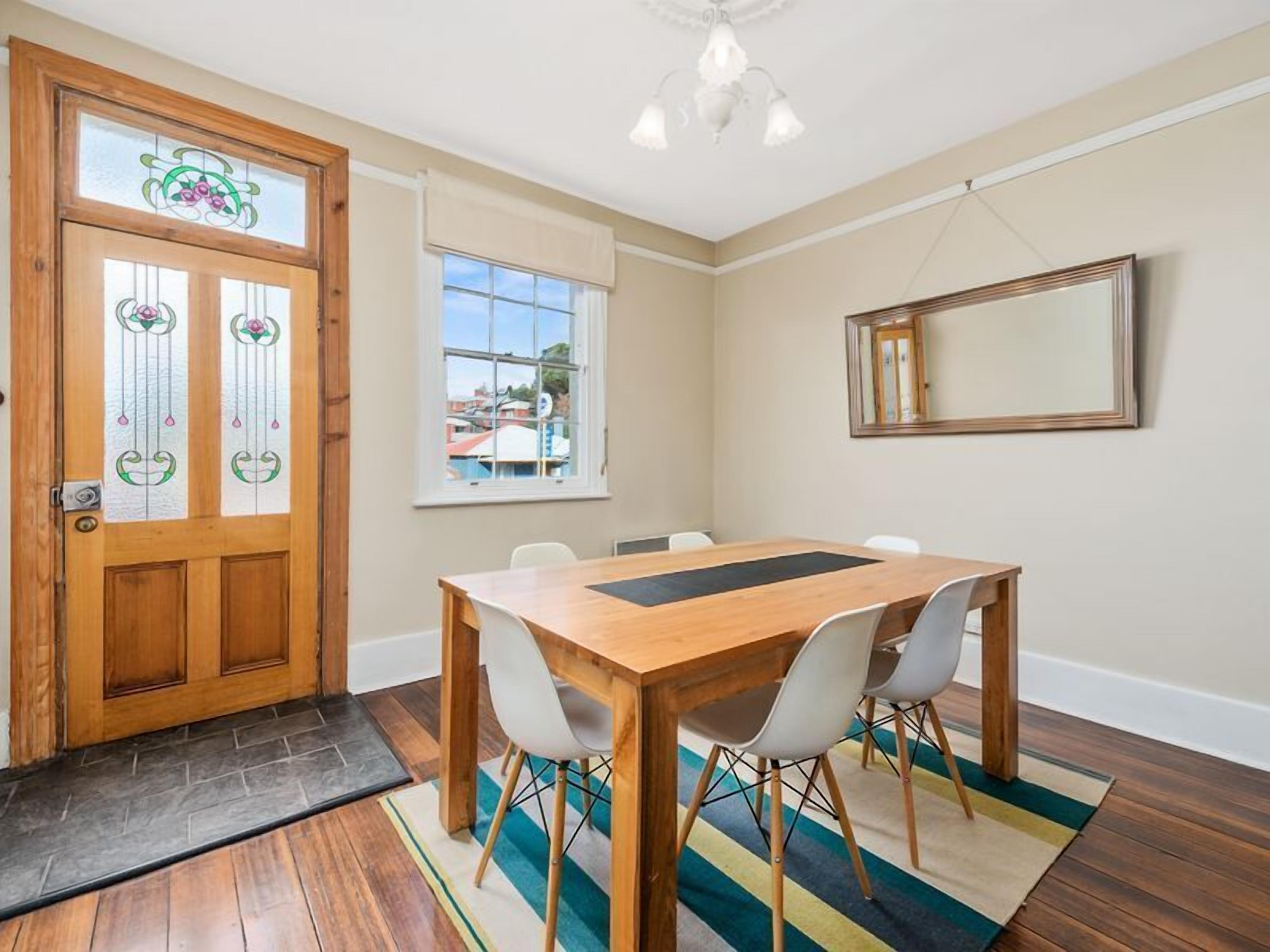 Best of Old and New - Hobart — image 7