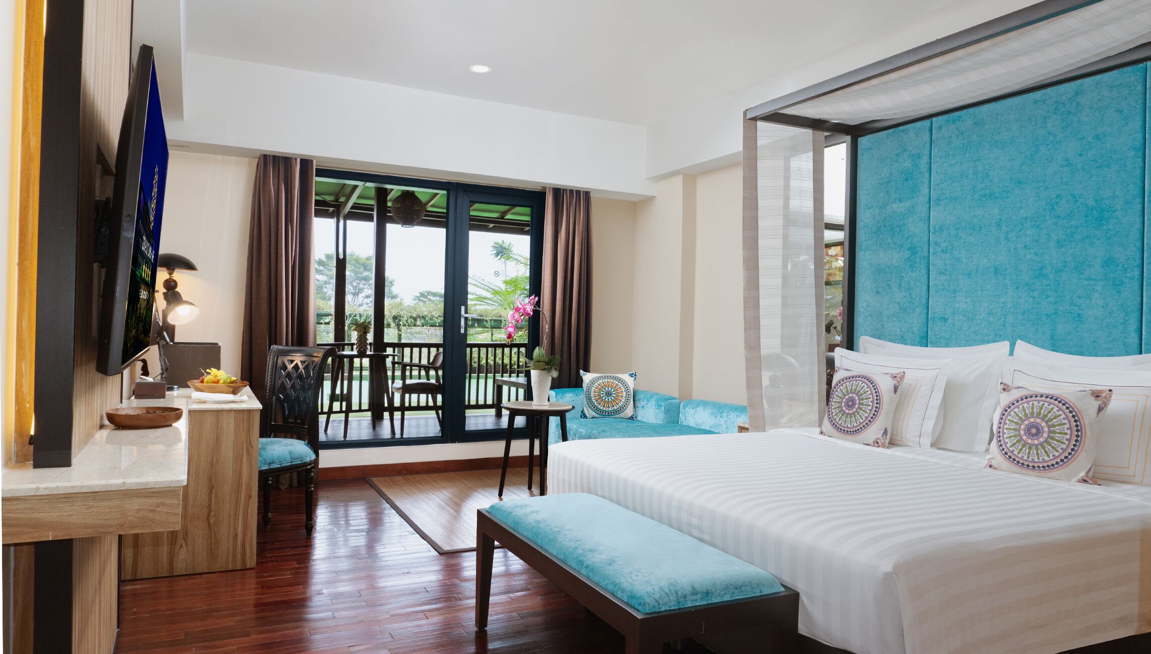 Executive With Terrace | Minibar, in-room safe, soundproofing, iron/ironing board