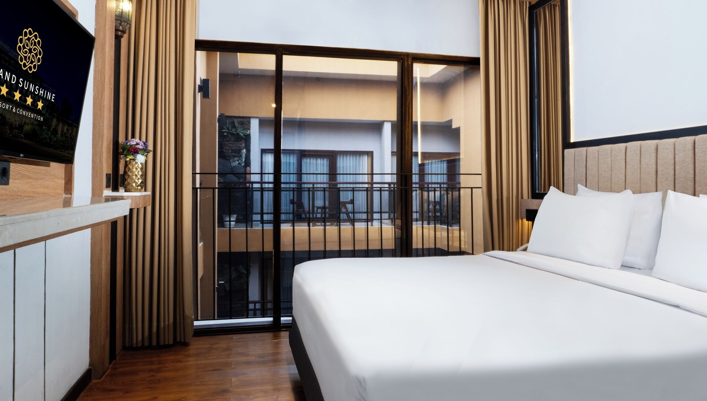 Minibar, in-room safe, soundproofing, iron/ironing board