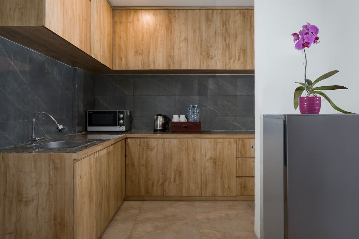 Sunshine Pavilion 3 Bedrooms | Private kitchen