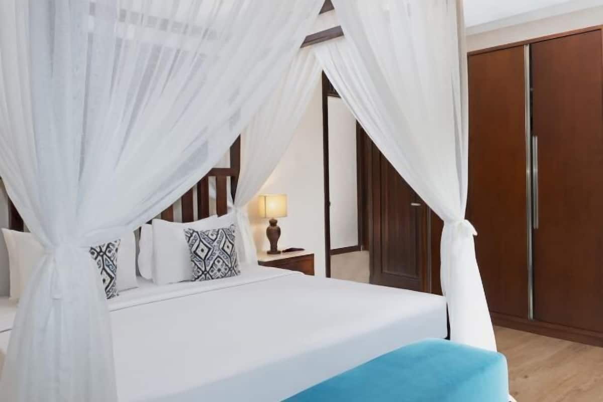 Minibar, coffres-forts dans les chambres, chambres insonorisées