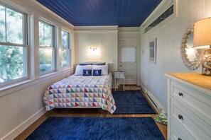 3 chambres, fer et planche à repasser, Wi-Fi gratuit