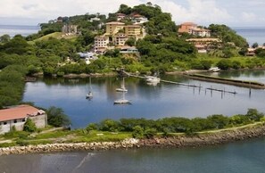 Marina - Summer in Playa Flamingo Costa Rica. 2bd/2bath Sleeps 6 Ocean View,new upgrade (Playa Flamingo)