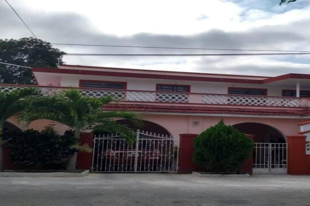 "Casa la Esperanza" great location close from the heart of Merida