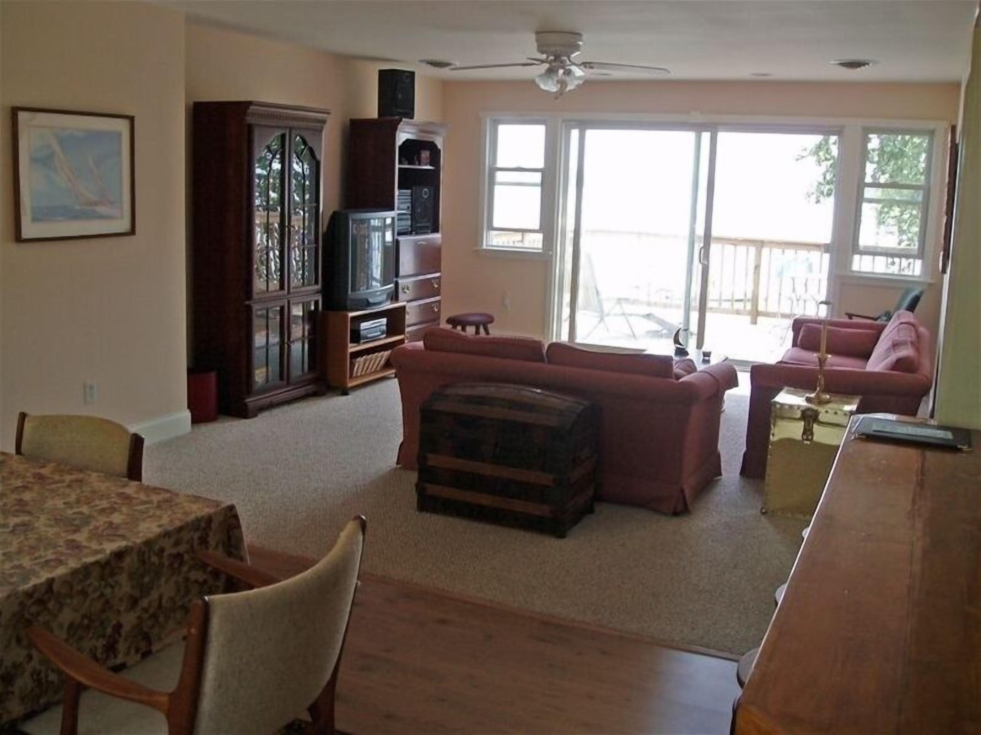 Smart TV, DVD player, books, video library