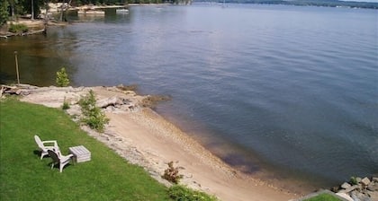 5-bedroom vacation home 5 minutes from historic Charlestown