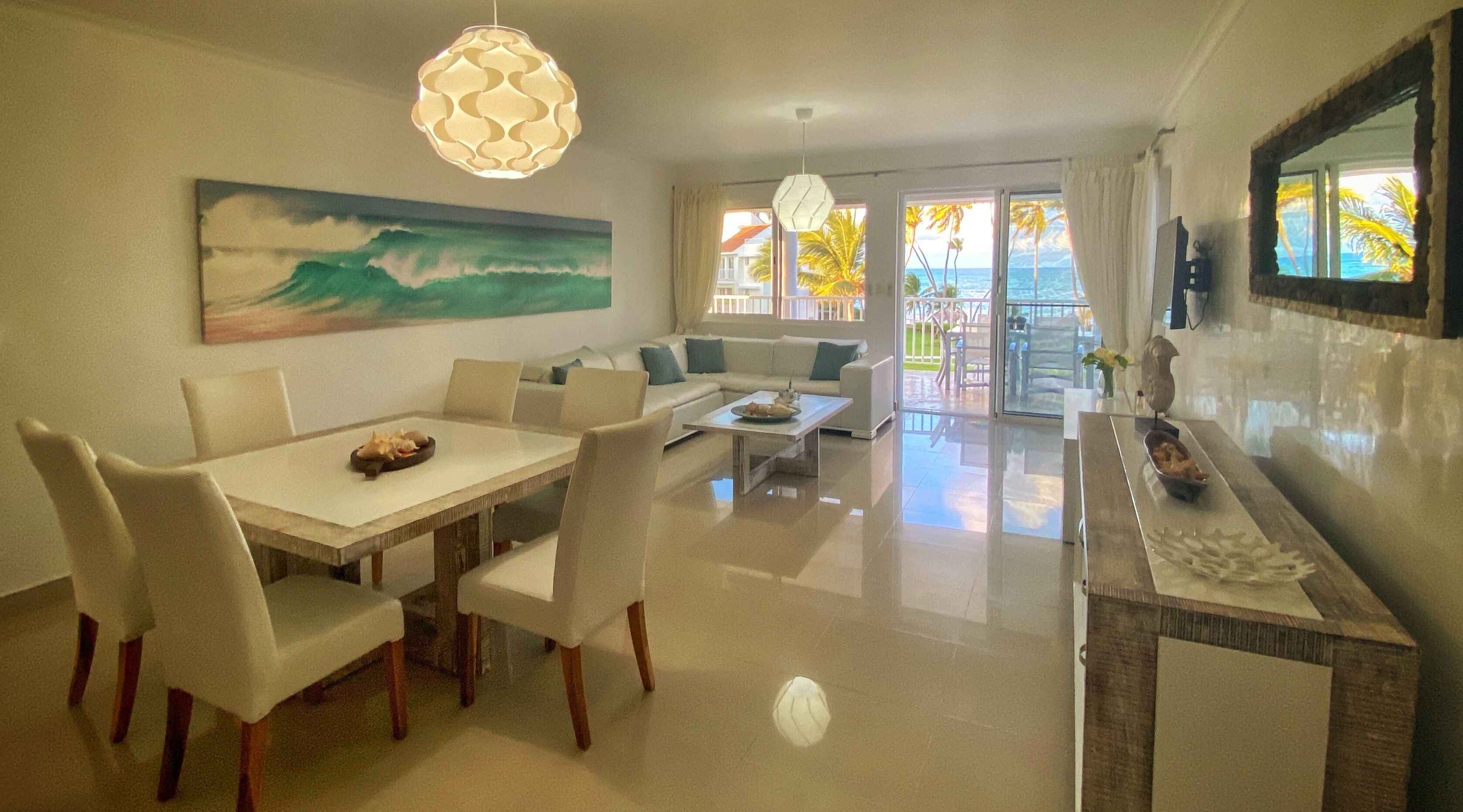 Platt-tv, dvd-spelare och böcker