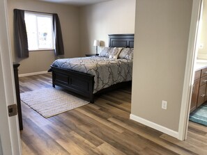 3 bedrooms, travel crib, free WiFi, bed sheets