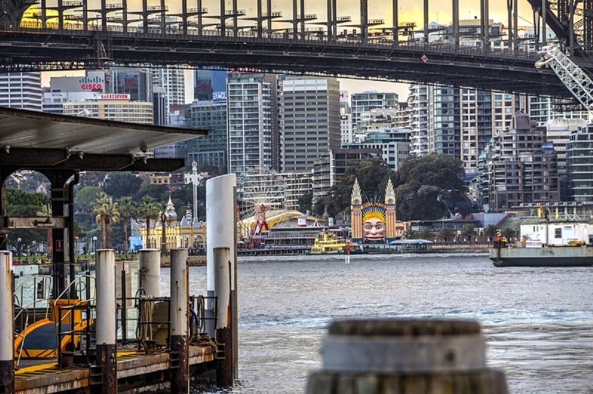 Harbourfront/ Opera House views. — image 27