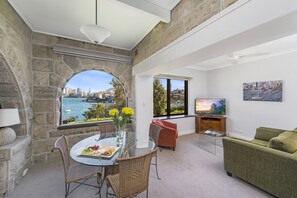 Interior - Harbourfront/ Opera House and Harbour Views (Cremorne Point, Sydney)