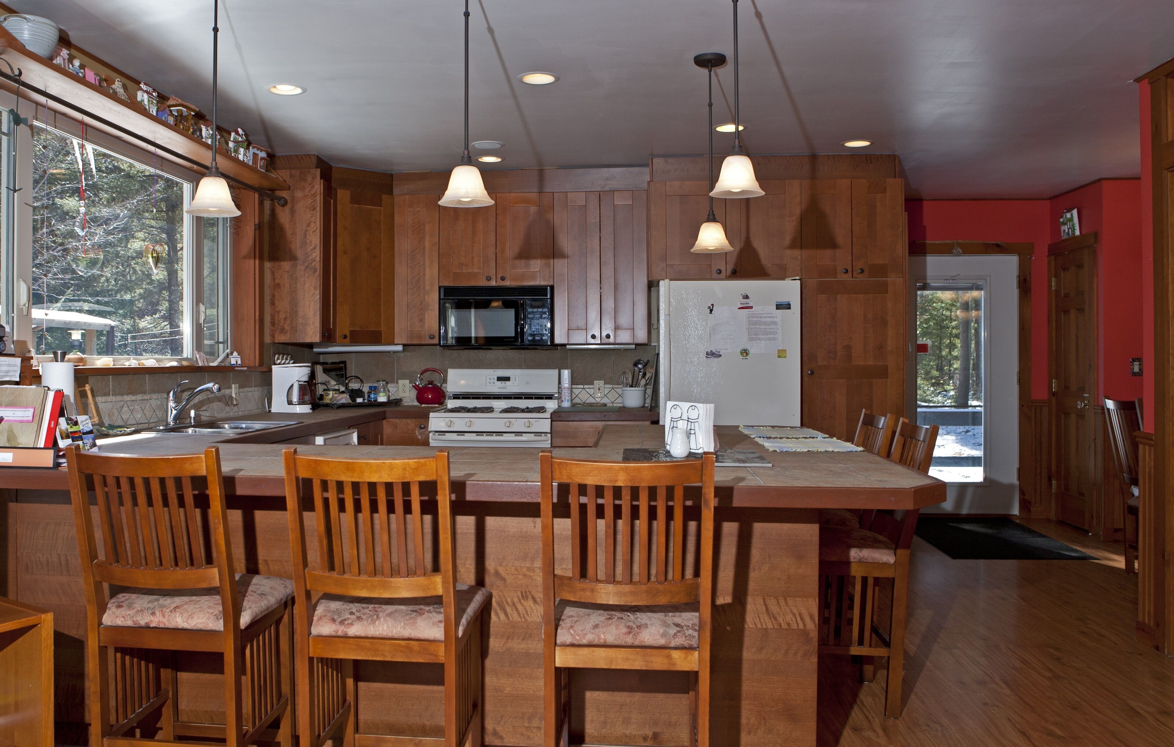 Adirondack Star Ridge  Cottage - A ‘Peace’ of Heaven on 30 private acres