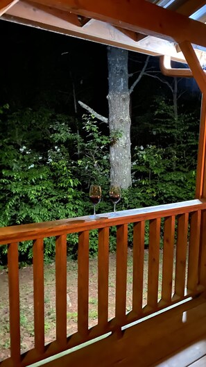 Property grounds - Beautiful real log cabin - hot tub, pool table, great view, WI-FI Internet (Murphy)