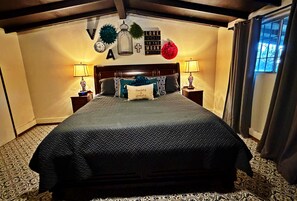 1 室のベッドルーム、セーフティボックス (室内)、アイロン / アイロン台、WiFi (無料)