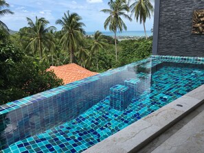 Udendørs pool