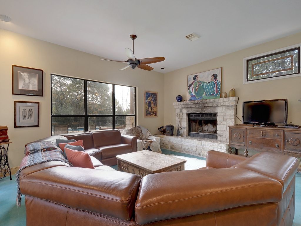 Awesome family Home with Pool, Hot Tub, and Game room!