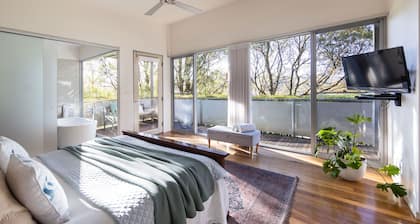 The Drawing Rooms of Berry