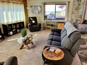 Smart TV, fireplace, video games, DVD player