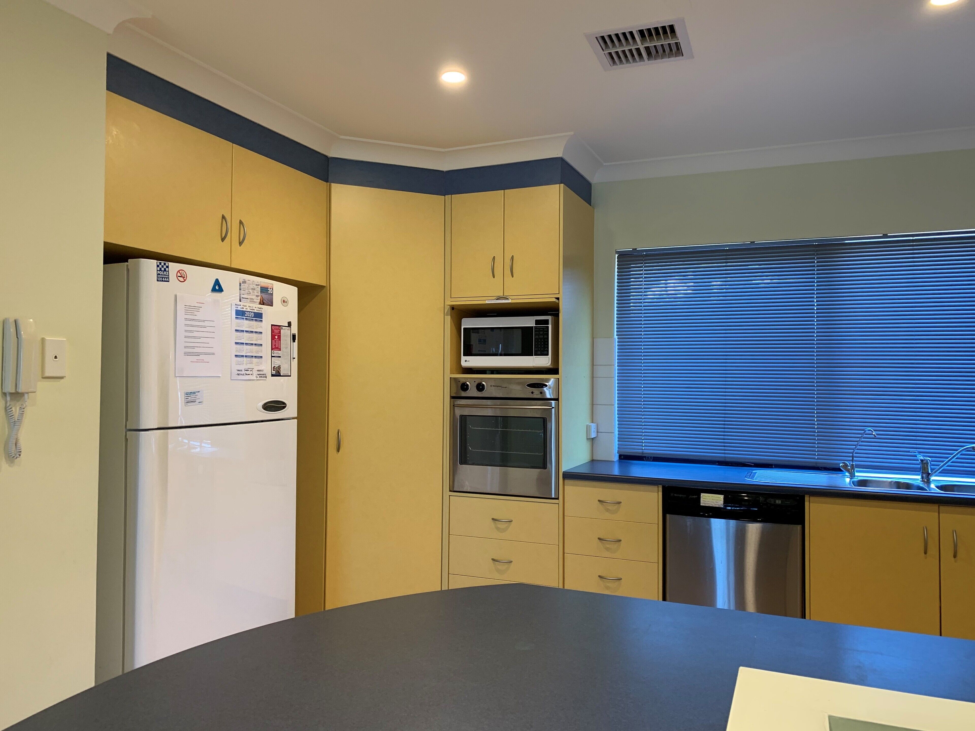 Moana Beach Apartment  - The Esplanade — image 14