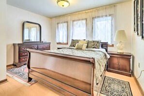 3 chambres, fer et planche à repasser, Wi-Fi gratuit, draps fournis