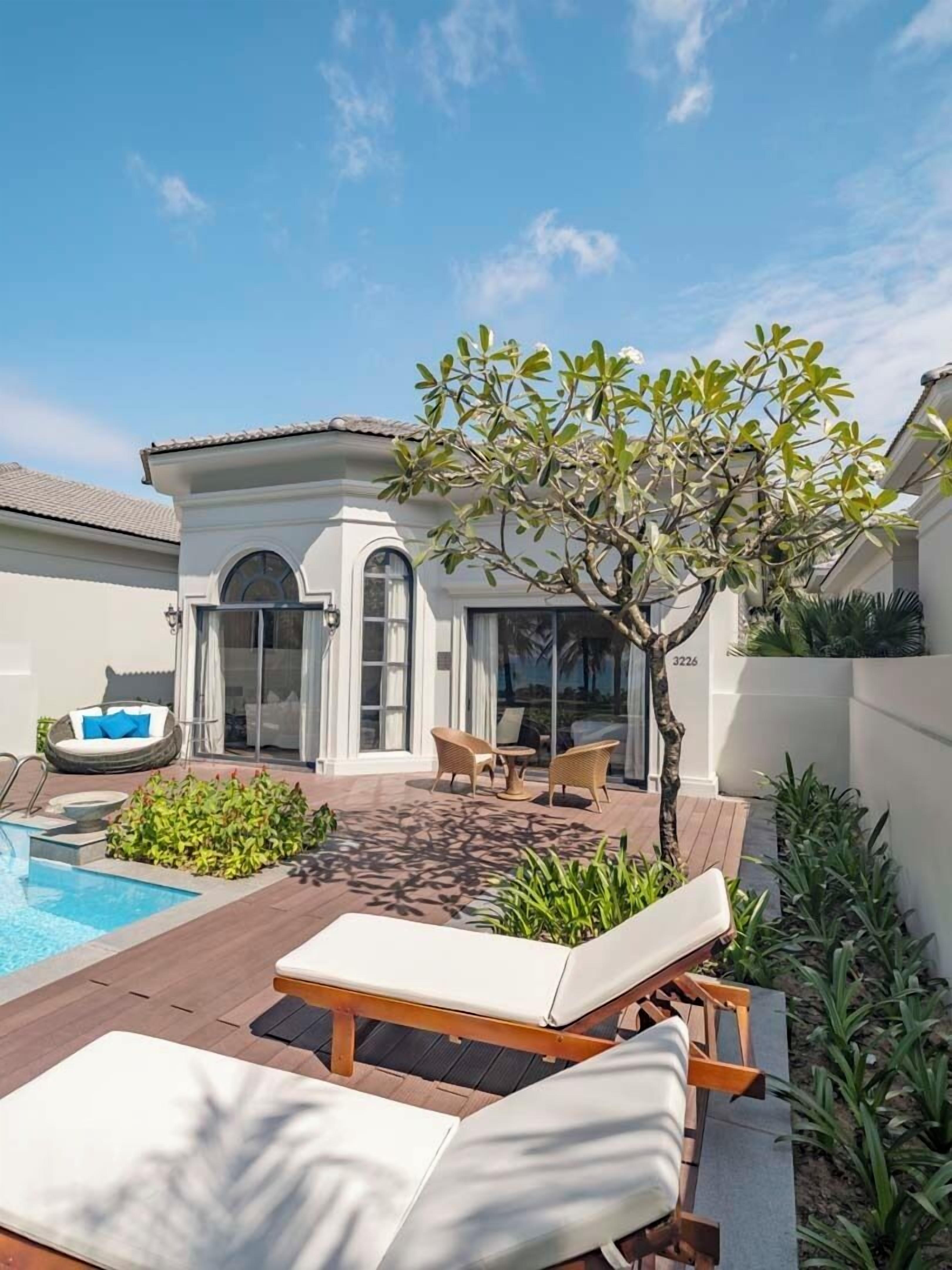 Yksityinen uima-allas