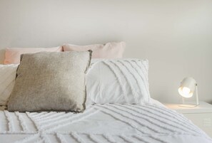 3 Schlafzimmer, Bügeleisen/Bügelbrett, WLAN, Bettwäsche