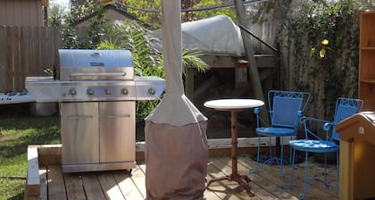 Hermoso apartamento frente al mar con comodidades