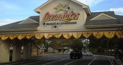 Ocean Lakes en Myrtle Beach; 4 habitaciones y 2 baños