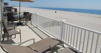 Clean and Up-to-Date Oceanfront Duplex