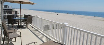 Clean and Up-to-Date Oceanfront Duplex