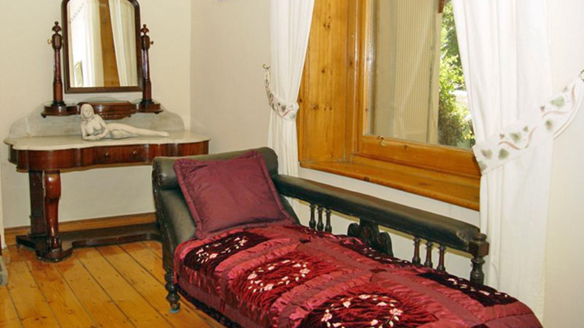 Bluebird Cottage Barossa escape — image 5