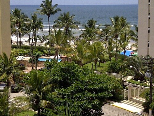 Riviera de São Lourenço frente ao mar, 1 suite, 2 dorm, 2 piscinas aquecidas.