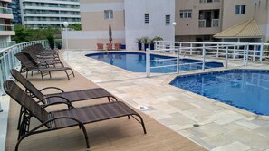 Piscine extérieure, piscine chauffée