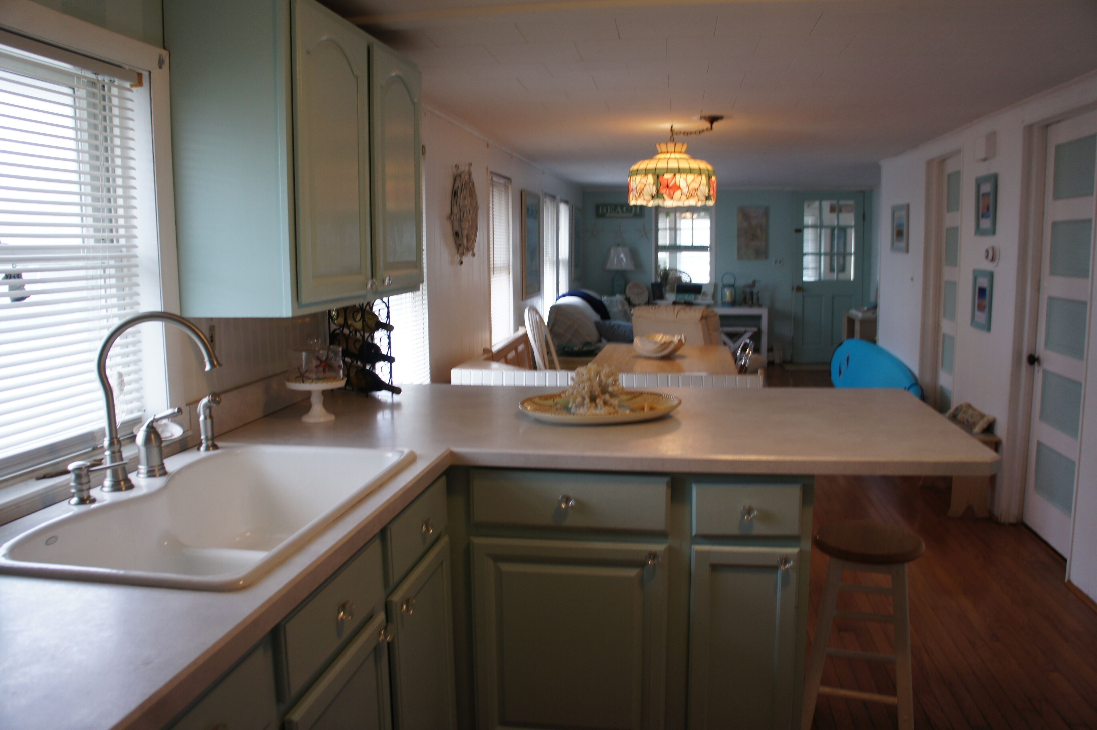 SPRING BREAK SALE!! Escape to the shore- boardwalk, arcades and rides are open!