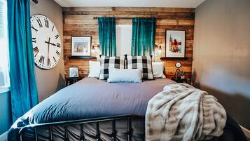 2 bedrooms, in-room safe, desk, soundproofing