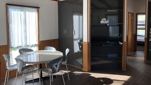 小屋 | 私人廚房 | 大型雪櫃/冰箱、微波爐、爐具、電熱水壺