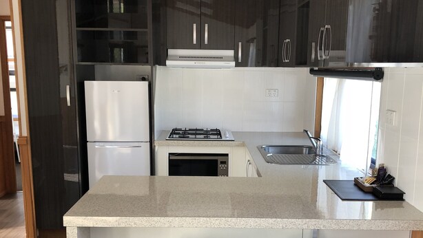 小屋 | 私人廚房 | 大型雪櫃/冰箱、微波爐、爐具、電熱水壺