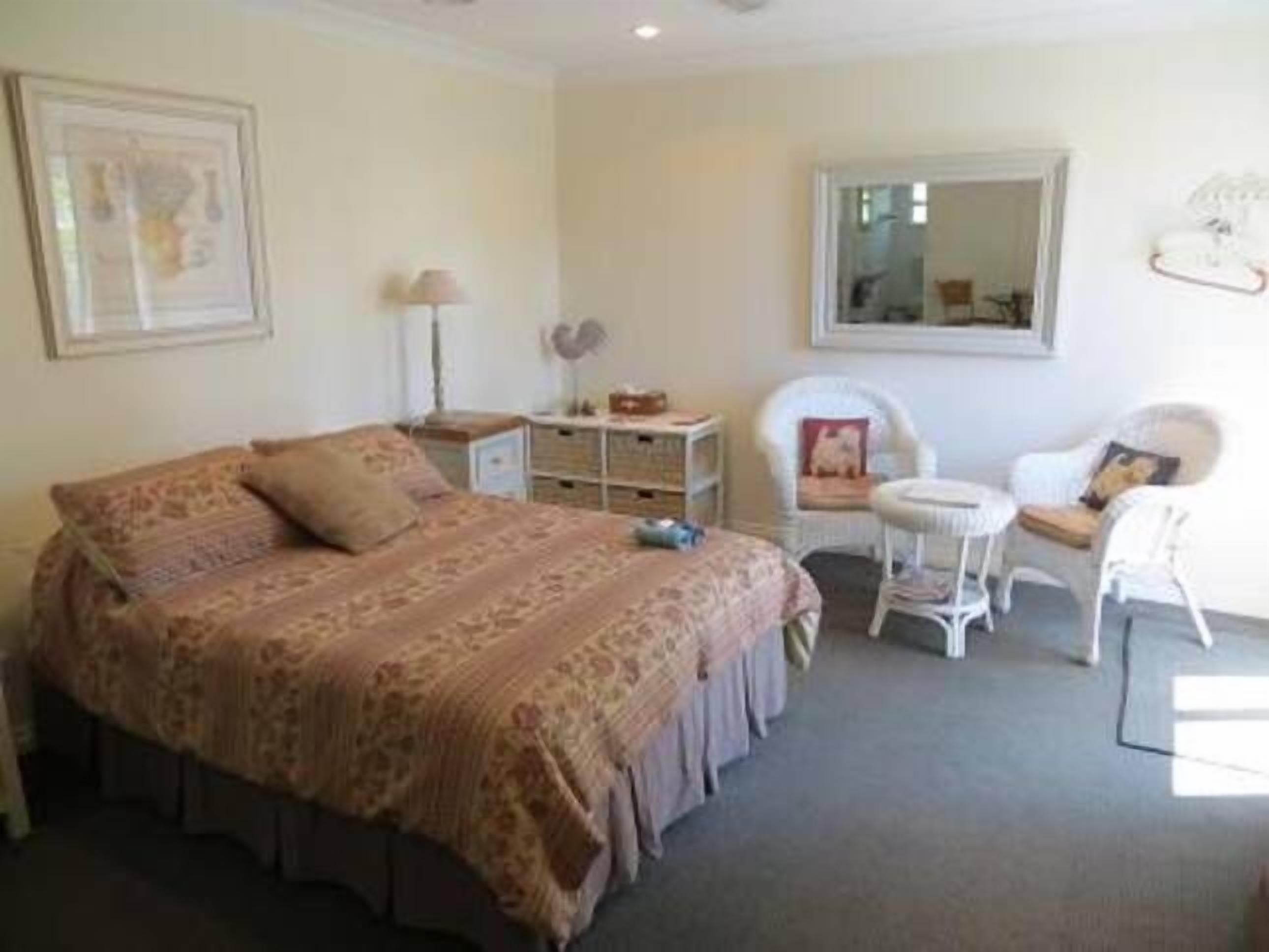 Kays Studio Fully Self Contained
We are now open to guests after a 3 month break