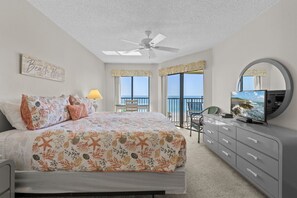 2 bedrooms, desk, iron/ironing board, free WiFi - Land's End 11-404: Gulf Front Gem - 2BD/2BA, (Treasure Island)