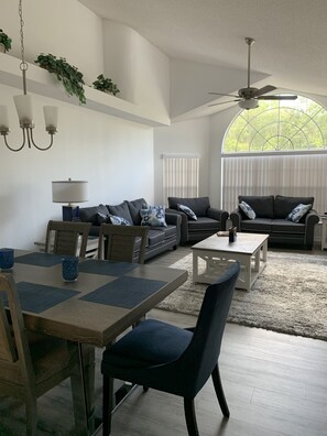 Interior - Close to Disney and Universal! (Kissimmee)