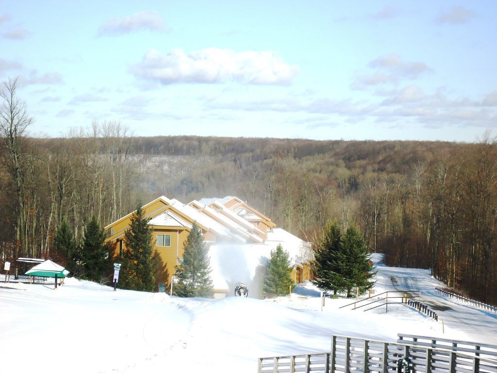Family Retreat at Cedar River