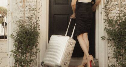 Location, Location, Location! Carriage House in Historic Old NE District